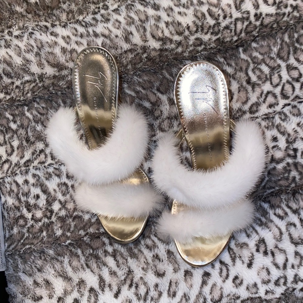 Giuseppe Zanotti mink heels - Picture 4 of 7